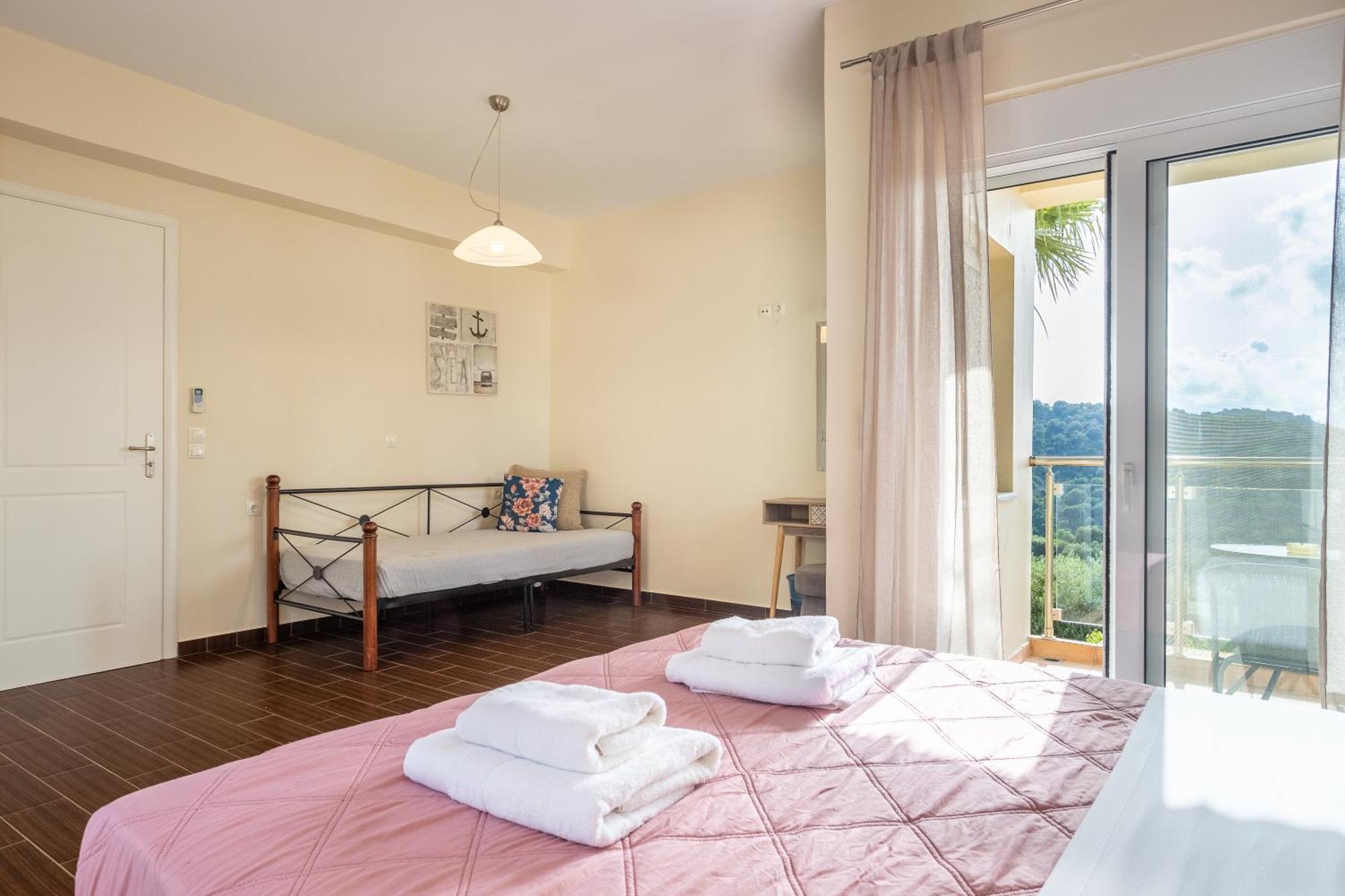Meliades Villas Agia Marina Exteriör bild
